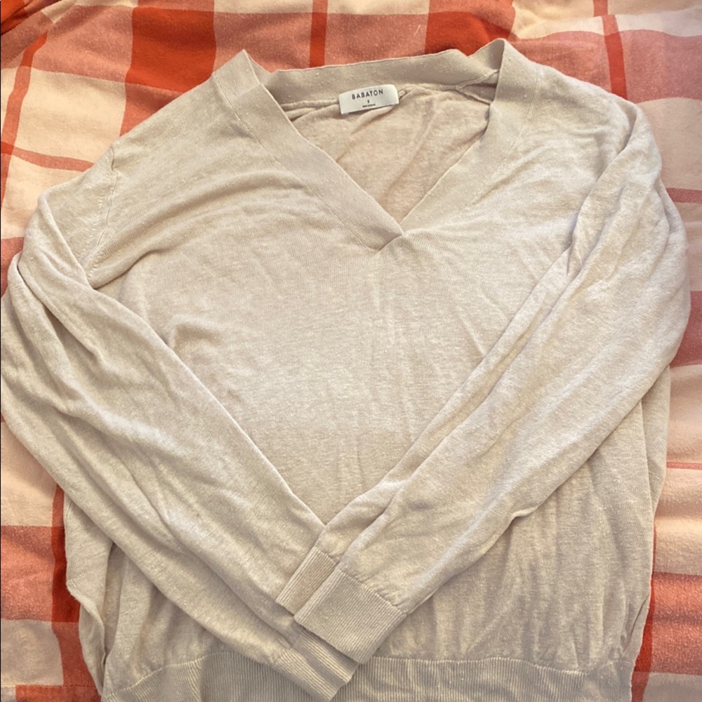 Banana Republic Cream V-Neck Sweater